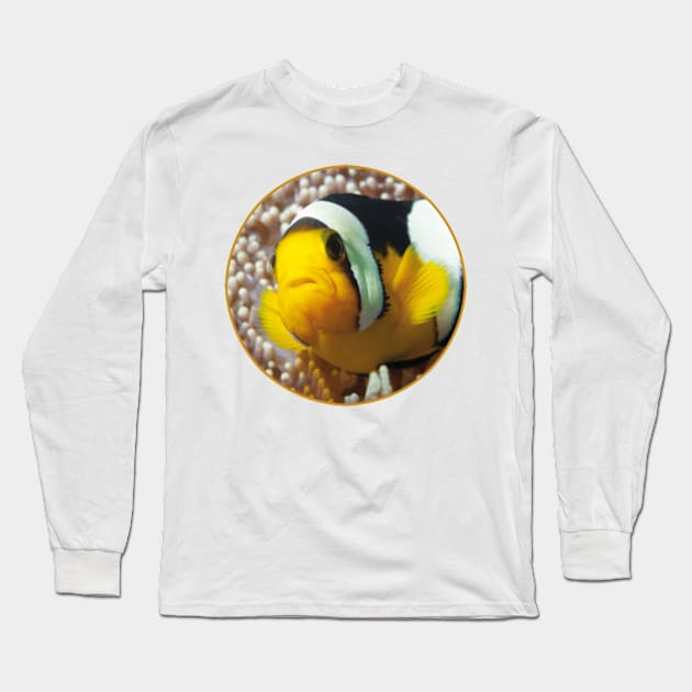 Anemone fish | Close Up! | Long Sleeve T-Shirt by Ute-Niemann